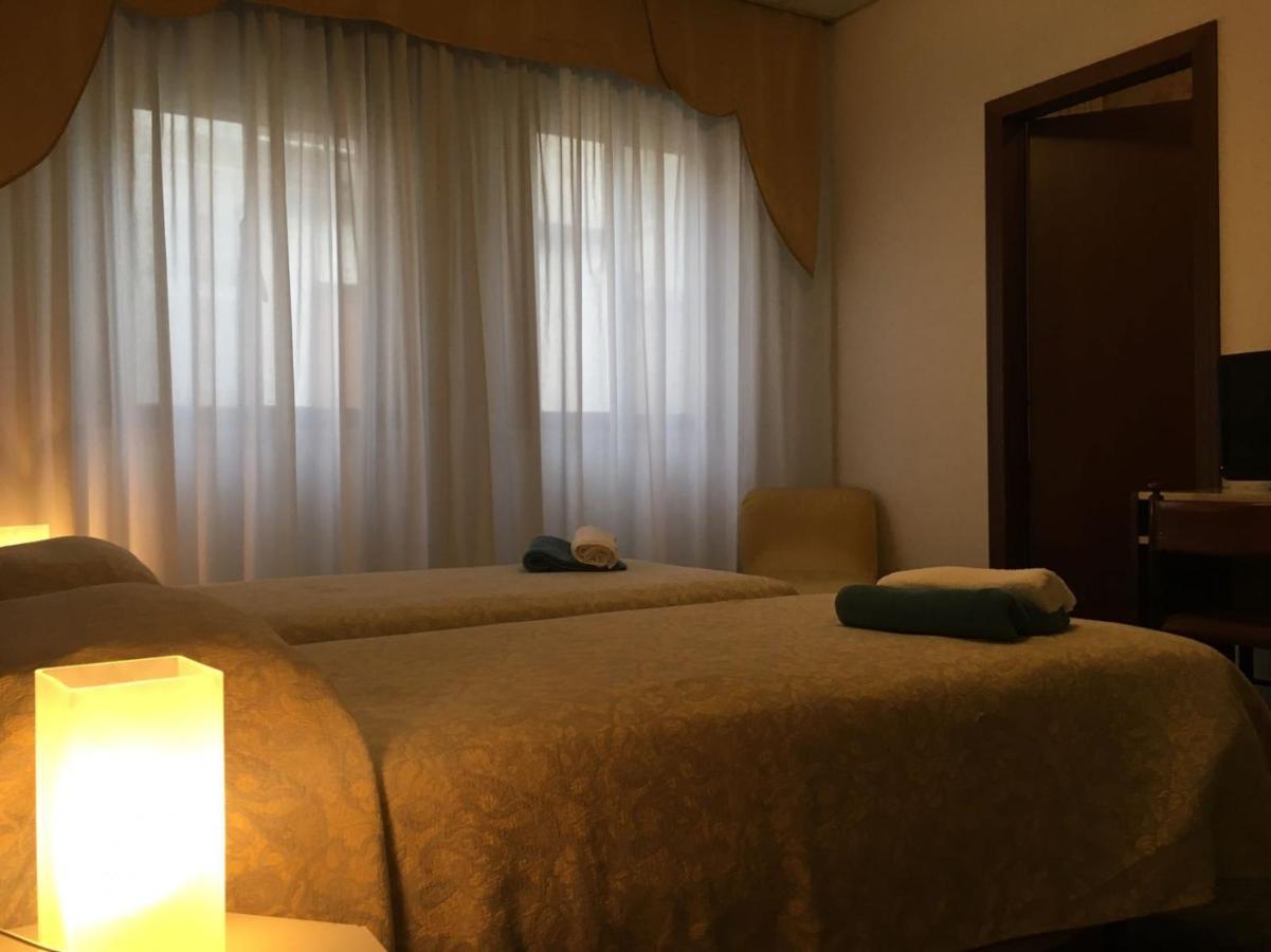 Hotel Centrale Эсте Экстерьер фото